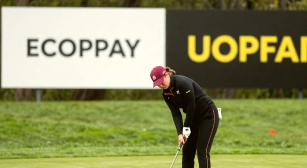 Khoảng trống dữ liệu golf: khi bản phân tích trả về một tờ giấy trắng